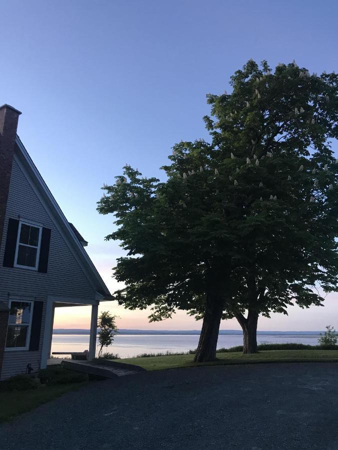 Cresthaven By The Sea Bed & Breakfast South Maitland Екстериор снимка